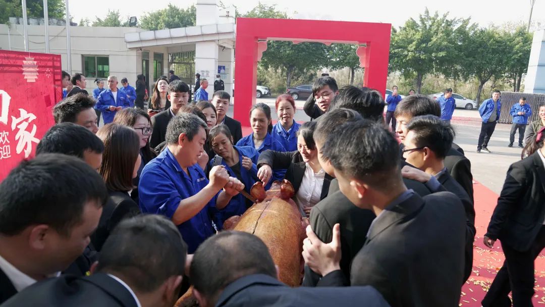 欧帆铝材开工大吉