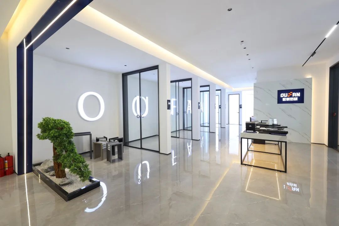第21届凤池铝门窗铝材建筑装饰博览会于4月7日盛大开启_欧帆铝材